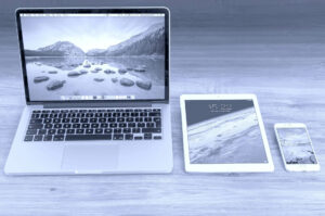Laptop, Tablet und Smartphone