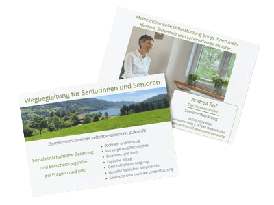 Vorder- und Rückseite eines Flyers für Andreas Seniorenberatung mit Bergpanorama und Foto von Andrea